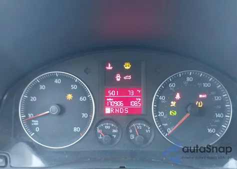 2009 Volkswagen Rabbit S z USA, uszkodzony, nr VIN WVWDB71K69W105074